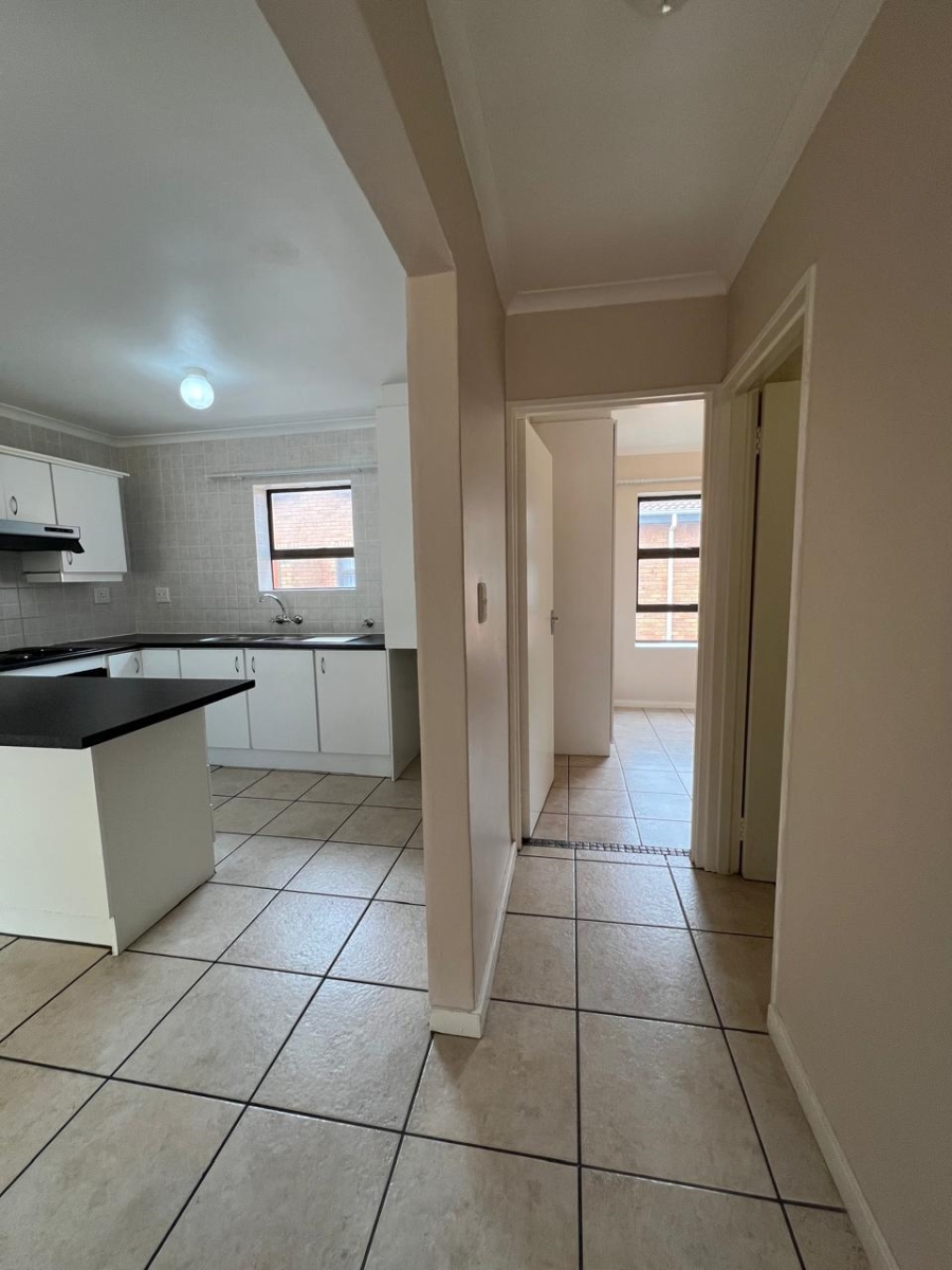 To Let 2 Bedroom Property for Rent in Sea Breeze Western Cape